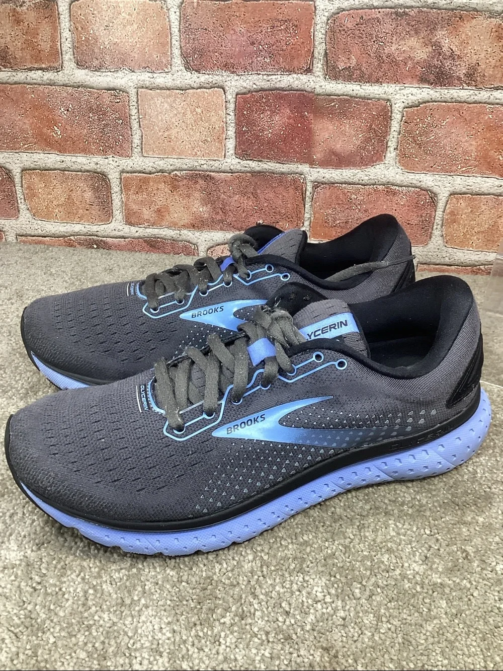 Brooks Glycerin Womens running shoes sneakers size 9.5